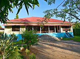 Pangani Beach House se snídaní，位于Pangani的酒店