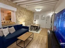 DUPLEX SUBLIME ET LUMINEUX au CENTRE VILLE 10 minutes de Paris Parking privée souterrain