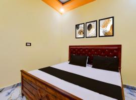 SPOT ON Hotel Embrace，位于Bhauli的酒店