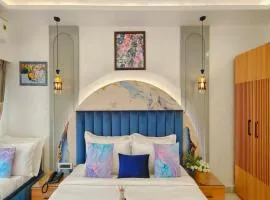 Atlantiis suites By Signature Stayz Girjaghar Near Vishwanath Temple