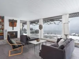 Spacious Lake and Mountain View Villa - 15 min to Interlaken