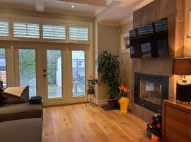 Ride and Climb Lodge，位于斯阔米什的酒店