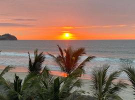 Manglar escondido，位于莫姆皮切的宠物友好酒店