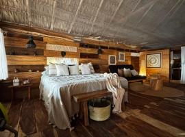 Cabañas Casa de Agua，位于Boca del cielo的酒店