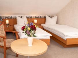 Hotel Waldhaus Waltershausen，位于瓦尔特尔斯豪森的酒店