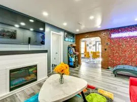 Walkable Location, 8 Mi to MetLife Teaneck Escape