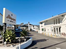 Stargazer Hotel，位于蒙特雷的酒店