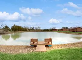 Lakefront, Pet-Friendly Studio Cabin with Porch