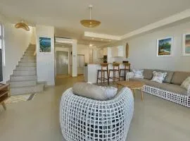 White Sand Villa - infinity pool