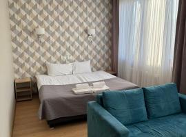 Carina Hotel，位于特切夫的酒店