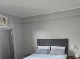 Flat Borges Lagoa Vl Mariana Ibirapuera com garagem UH1007