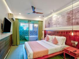 Hotel Dimaru Boutique ,Calangute Beach，位于卡兰古特的带泳池的酒店