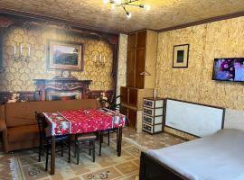 Дом в Севан House in Sevan，位于塞凡的酒店