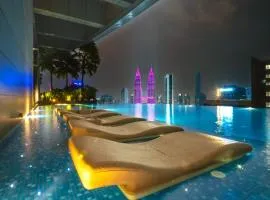 MOONWAY SUITES At EATON KLCC