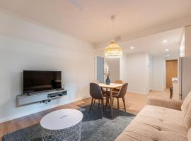 Komandandi Smart Stay City Center Apartments，位于库雷萨雷的住宿