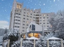 玛拉酒店，位于巴亚马雷的酒店