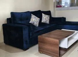 Dana's apartments makutano