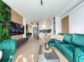 Renting Suceava Glam Apartments with Parking，位于苏恰瓦的酒店