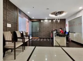 Super Capital O Rudra Grand Near Kondapur x Road