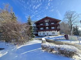 舒尼贝尔格霍夫酒店，位于施内贝格山麓普赫贝格的酒店