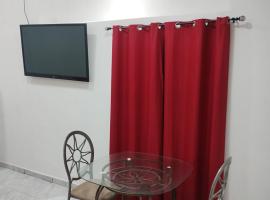 Departamento Capote，位于Lechería的酒店