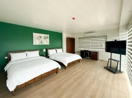 The Nest Bed and Breakfast - Kalibo