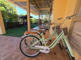 เดอรำพึง De Ramphueng ชายหาดแม่รำพึง ระยอง，位于Ban Chak Phai的带泳池的酒店