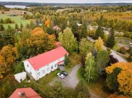 Quiet 2BR Apartment near Tampere Airport & City