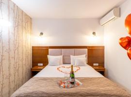 Hotel Buchenland，位于古拉哈莫卢洛伊的酒店