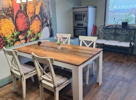 Charmante Fachwerkhaushälfte mit Sauna，位于Rosche的酒店