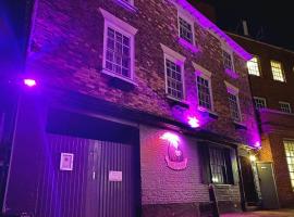 Greyfriars Lodge Canterbury，位于坎特伯雷的酒店