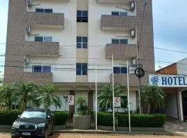 维多利亚广场酒店