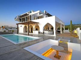 The Moroccan Palace Entire Villa，位于El Sargento的酒店