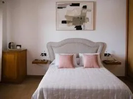 Pink Room - Blossom Double Private Room in Villa Barbuja