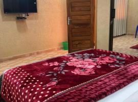 Hôtel MONTALIA，位于Kpalimé的酒店