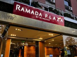 Ramada Plaza by Wyndham Tucuman，位于圣米格尔&middot;德&middot;图库玛的浪漫度假酒店