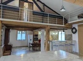 Gîte rénové avec jardin clos près d'Angoulême - FR-1-653-288