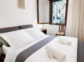 Zen Accommodations , Canal view