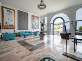 Hotel y Museo Casa Turquesa