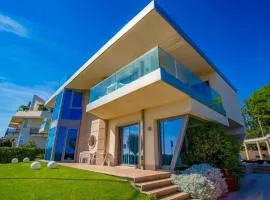 Sea View Apartments in Villa Fortunata