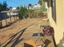 comfortable cabaña en pelluhue，位于Pelluhue的酒店