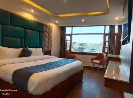Devdaar Retreat - Shiimla Royale - Near Mall Road- Free pickup From railway station Simla