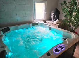 乐切瓦尔布兰克酒店，位于阿尔勒的酒店