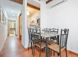 Portal del Carro 7 Junto a la Catedral