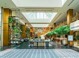 Montien Hotel Surawong Bangkok，位于曼谷的酒店