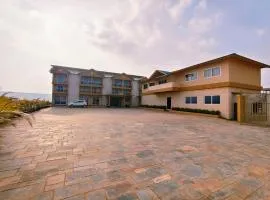 Savyasaachii Hotel, Mahabaleshwar - Pure Veg