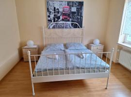 Zum Fuchsbau，位于Niederhövels的酒店