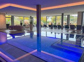 SEVINA APARTMENTS by traubeamsee，位于腓特烈港的酒店