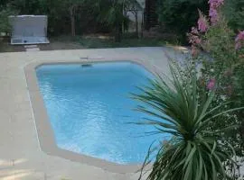 Villa avec vue et piscine privée
