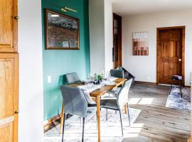 Charming 2 Bedroom Apartment Near NYC, Metlife Stadium，位于哈肯萨克的酒店